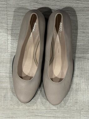 Ecco Leather Wedge heels